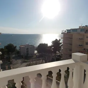 Coastline Apartman Saranda